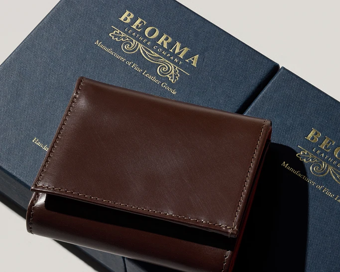 英国老舗のモノ作りを継ぐ、新星レザーブランド