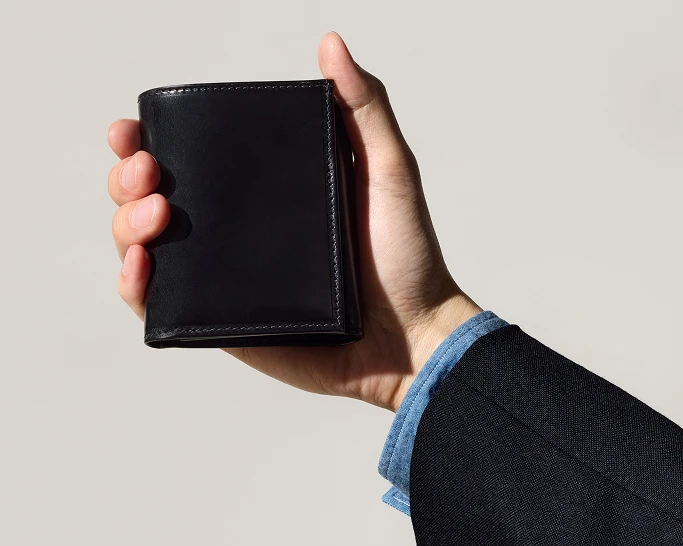 手のひらに収まる“ワンハンドサイズ”で別注