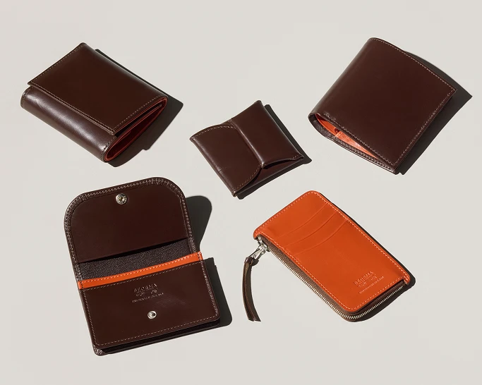 手のひらに収まる“ワンハンドサイズ”で別注