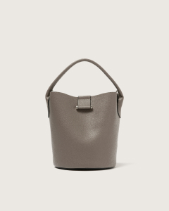 THREE-PIECES Ceremony Style