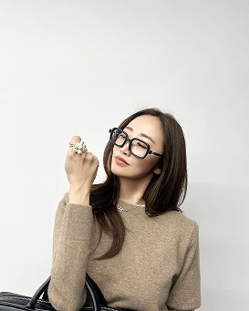 IRIS 47 with MEGUMI KANZAKI Exclusive Jewelry | ユナイテッド