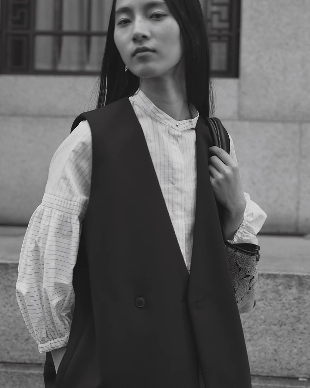 (02) MANTECO PEPLUM BLOUSE