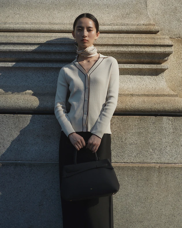 (05) SKIPPER RIB KNIT