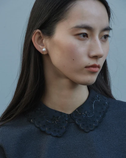 (08) FLOWER BIJOU COLLAR KNIT