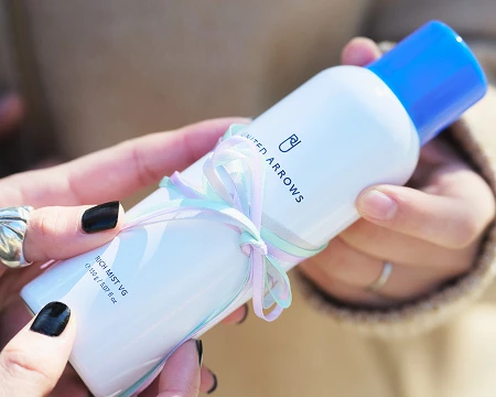 LIP PLUMPER / HAIR POINT STICK