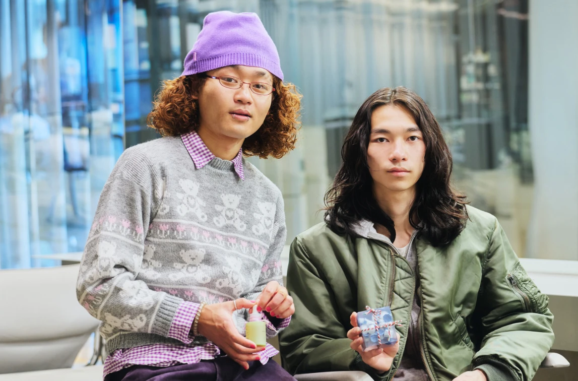 UNITED ARROWS BEAUTY GIFT IDEA Vol.3 WHITE DAY FOR EVERYONE YOU LOVE CASE 1: SHION + KAIKI