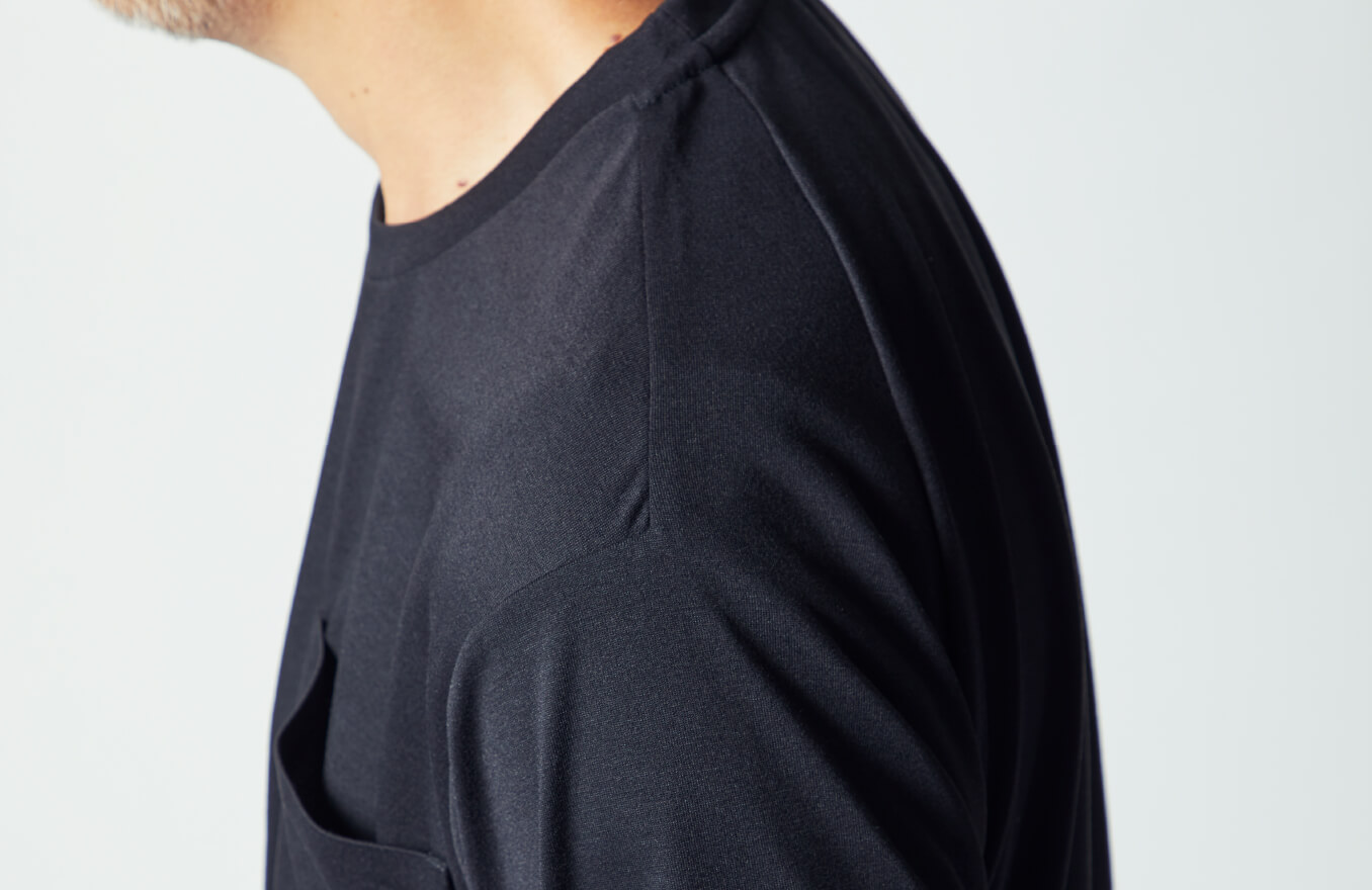 DESCENTE×hLam / Split Raglan Sleeves T-Shirt