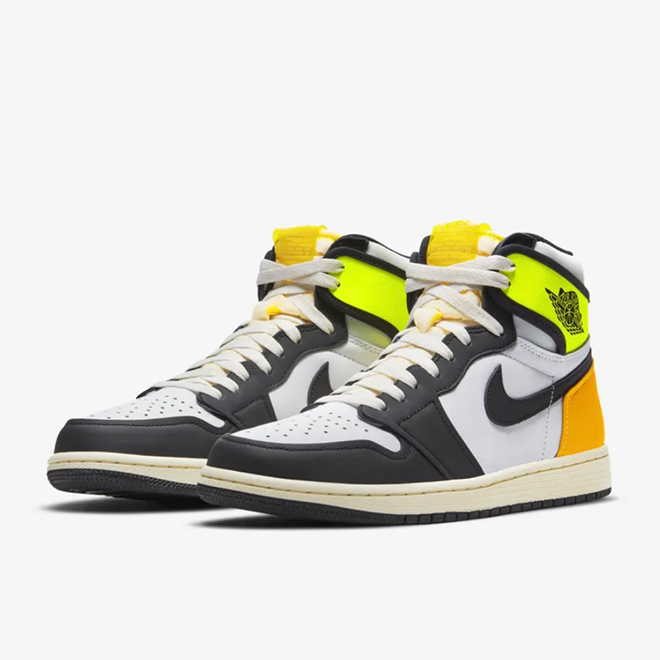 United Arrows Sons News Nike Air Jordan1 Volt Gold